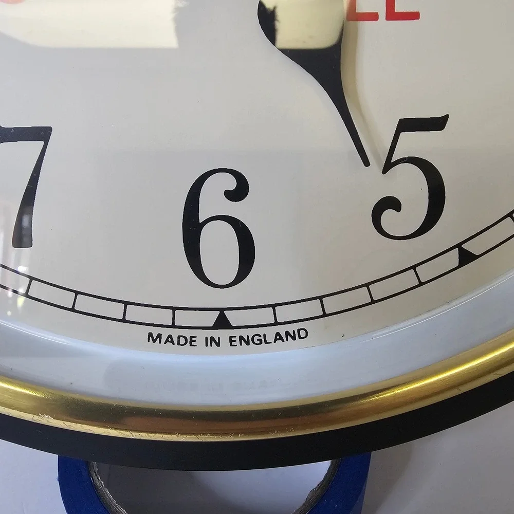 Vintage Bass Pale Ale Wall Clock Beer Bar Sign Made in England 13in man cave